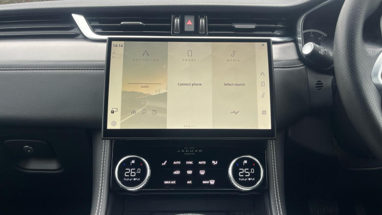 Jaguar F-Pace 2.0 D200 R-Dynamic S 5dr Auto AWD Diesel Estate